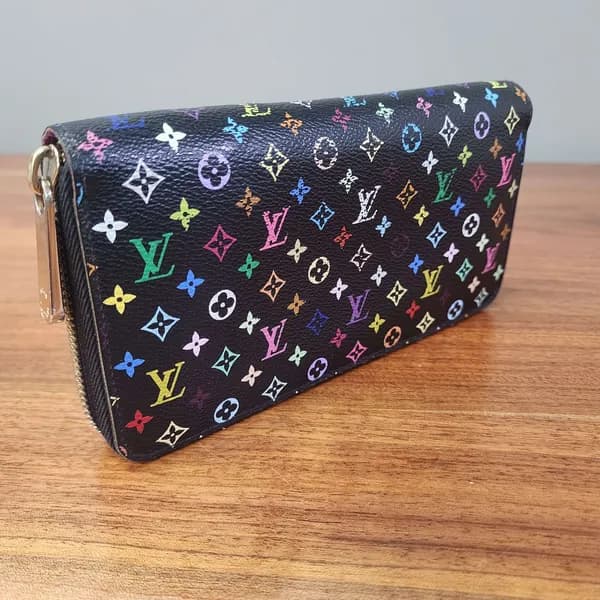 Luxury Purse Auction, view 7