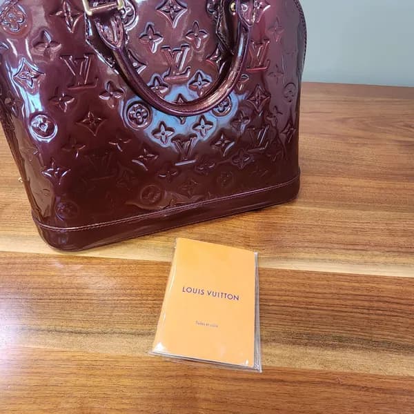 Louis Vuitton Vernis Alma Bag Burgundy Patent, view 14