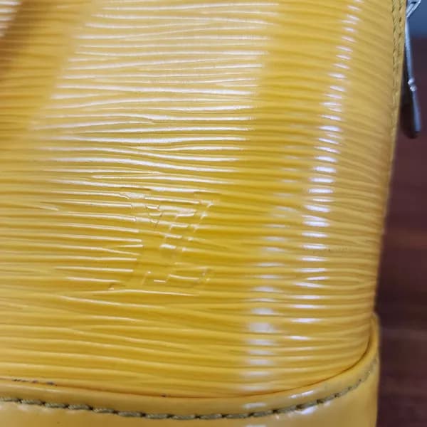 Louis Vuitton Alma Yellow Epi Leather Handbag, view 9