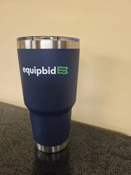 Equipbid Insulated Tumbler with Lid 30oz - Yeti Style, side view