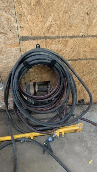 Heavy Duty Welding Cable with Connectors and Holder, primary view