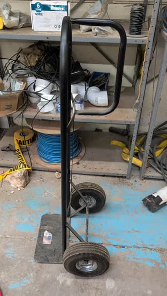 Hand Truck / Dolly w/ Pneumatic Wheels, primary view