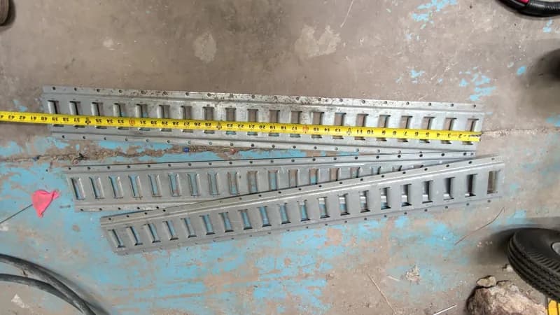 Aluminum Slotted Angle Framing Rails 40" (3 Pieces), primary view