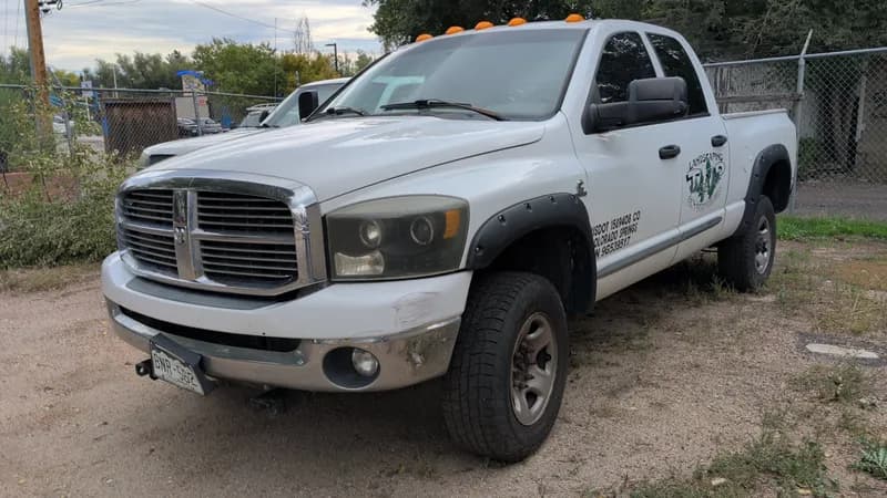 2009 Dodge Ram 2500 Crew Cab Pickup Truck w/ Landscaping Decal - Transmission replaced 2022, side view