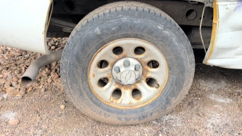 2003 Chevrolet Silverado 1500 Single Cab Pickup, view 13