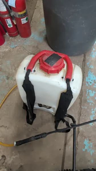 Poly Sprayer Tank w/ Red Pump Handle & Black Straps, primary view