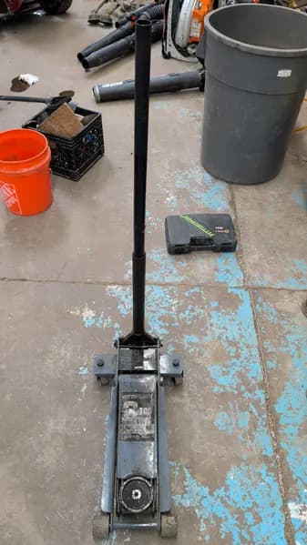 Pittsburgh 3 Ton Floor Jack w/ Rapid Pump, primary view
