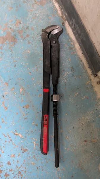 Pipe Wrench with Adjustable Jaw, primary view