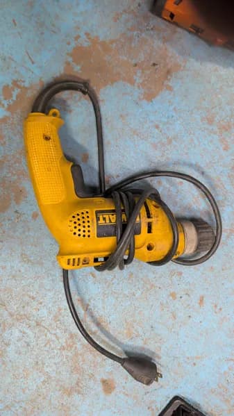 DeWalt Corded Angle Grinder 4.5in, primary view