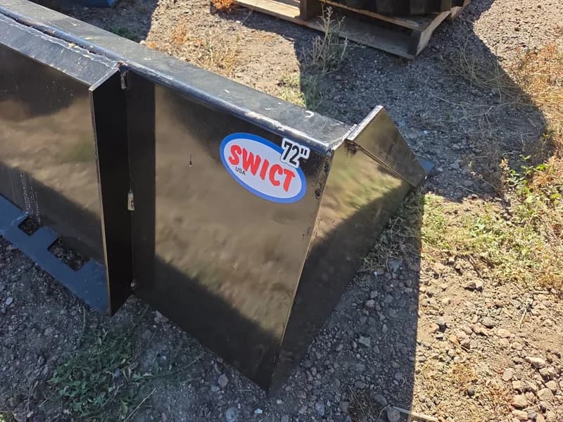 New SWICT Universal Skid Steer Quick-Attach Bucket Attachment 72", rear view