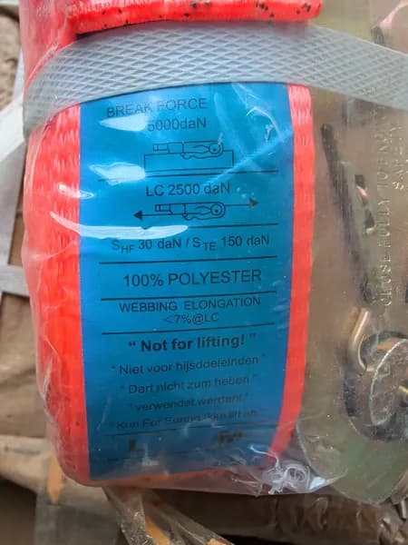 10 - 5m Orange Polyester Ratchet Tie-Down Strap w/ 5,620 lbf Lashing Capacity, rear view