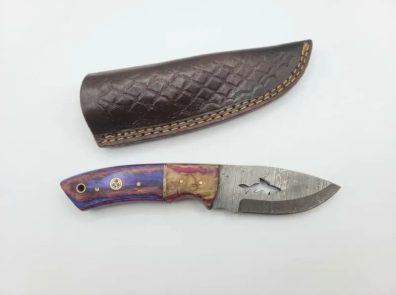 Fixed Blade Knife w/ Shark Cutout, Damascus-Style Blade & Leather Sheath, primary view