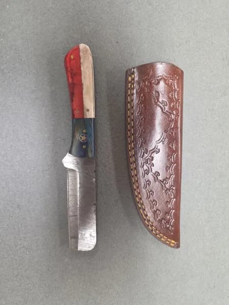 Fixed Blade Knife with Damascus-Pattern Blade, Multicolor Handle and Leather Sheath, side view