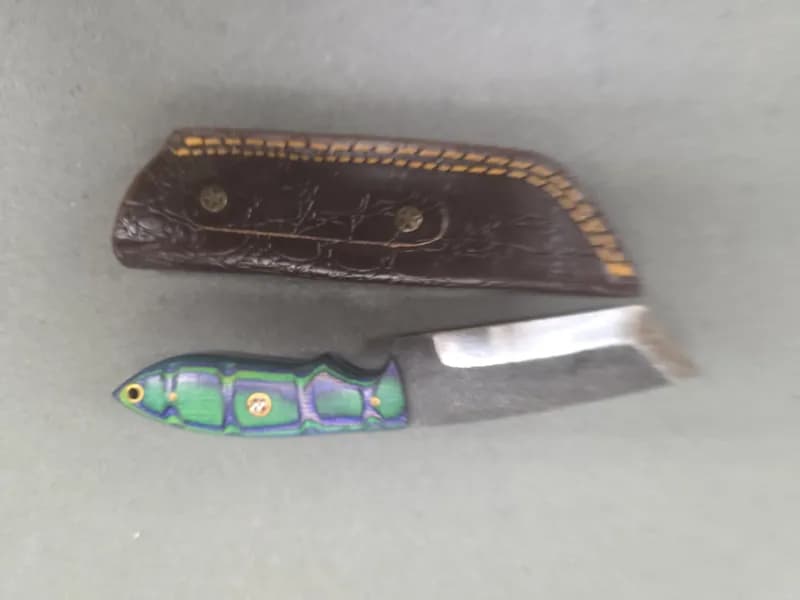 Fixed Blade Knife w/ Tanto-Style Blade, Colored Wood Handle & Leather Sheath, detail view