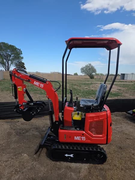 ME15 Compact Track Mini Excavator, primary view